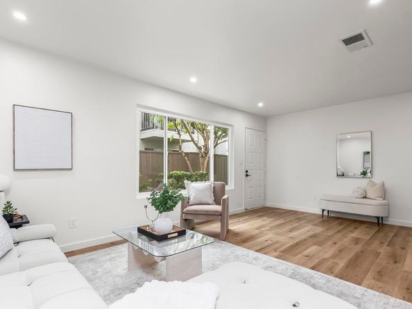 4514 Dawson Ave 2, San Diego CA 92115