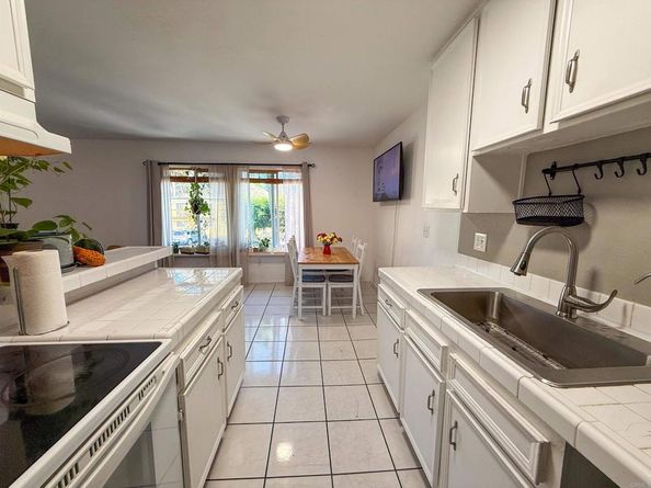 1675 Pentecost Way 3, San Diego CA 92105