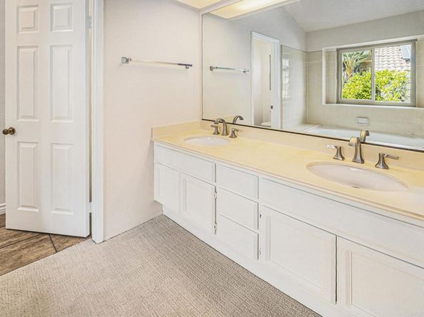 9462 Pipilo Street, San Diego CA 92129