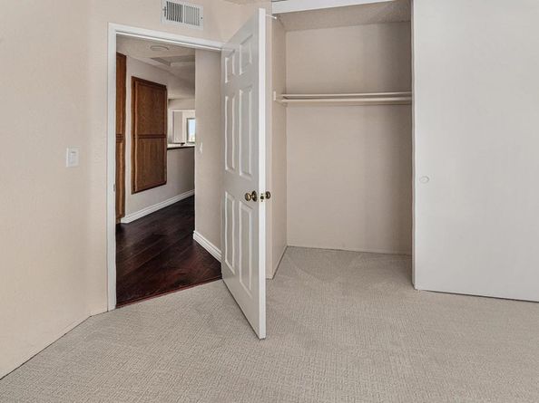 9462 Pipilo Street, San Diego CA 92129