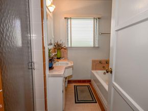 1404 Sycamore Avenue, Glendale CA 91201