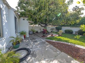 1404 Sycamore Avenue, Glendale CA 91201
