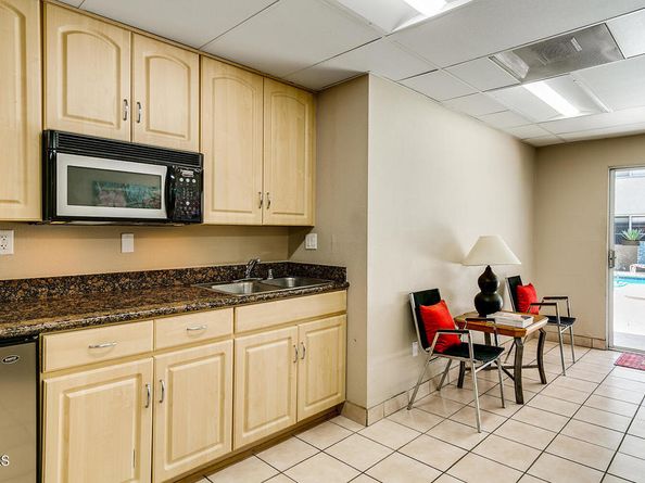 300 N El Molino Avenue 309, Pasadena CA 91101