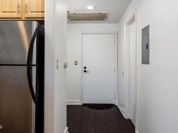 300 N El Molino Avenue 309, Pasadena CA 91101