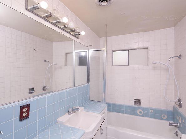 3908 Park Place, La Crescenta CA 91214