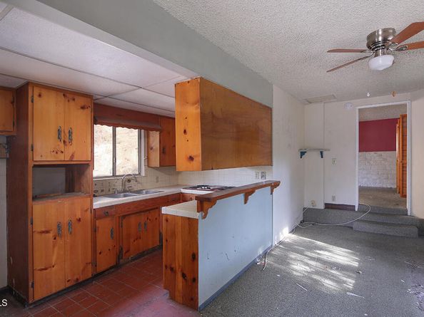 3908 Park Place, La Crescenta CA 91214