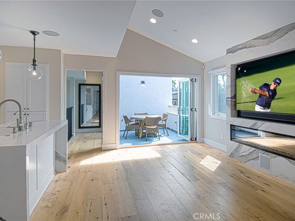 503 1/2 Poinsettia, Corona Del Mar CA 92625
