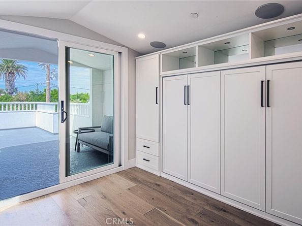 503 1/2 Poinsettia, Corona Del Mar CA 92625