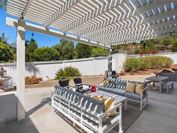 139 Melrose Drive, Mission Viejo CA 92692
