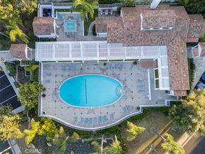 19451 Pompano Lane Lane 110, Huntington Beach CA 92648