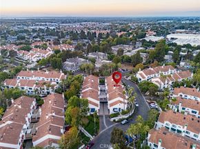 19451 Pompano Lane Lane 110, Huntington Beach CA 92648