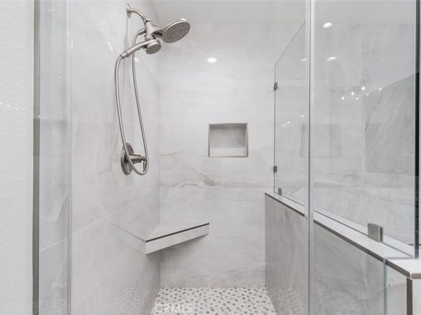 19451 Pompano Lane Lane 110, Huntington Beach CA 92648