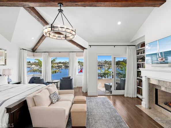 118 Via Lido Nord, Newport Beach CA 92663