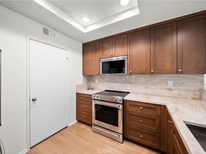 232 Villa Point Drive, Newport Beach CA 92660