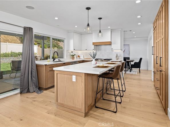 5497 Coral Reef, La Jolla CA 92037
