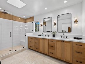5497 Coral Reef, La Jolla CA 92037