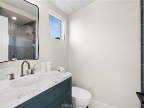 715 1/2 Poinsettia Avenue, Corona Del Mar CA 92625