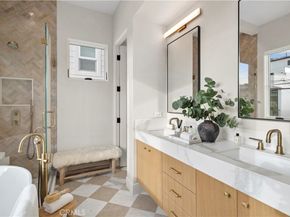 715 1/2 Poinsettia Avenue, Corona Del Mar CA 92625