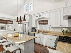 516 Poinsettia Avenue B, Corona Del Mar CA 92625