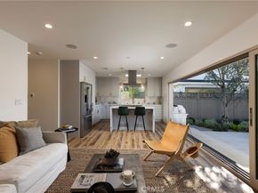 212 E 19th Street, Costa Mesa CA 92627