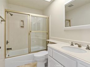 611 Wakefield Court 102, Long Beach CA 90803