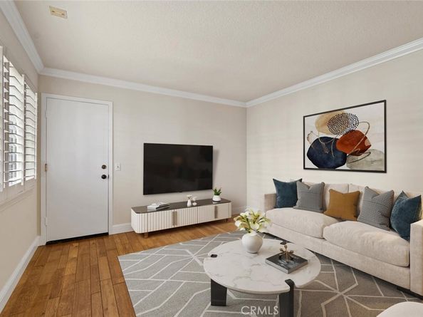 611 Wakefield Court 102, Long Beach CA 90803