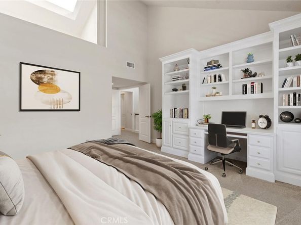 611 Wakefield Court 102, Long Beach CA 90803