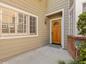 611 Wakefield Court 102, Long Beach CA 90803