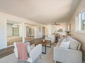 3621 Vista Campana 107, Oceanside CA 92057