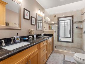 4009 Layang Layang Circle, Carlsbad CA 92008