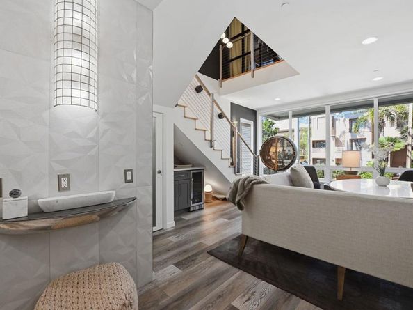 4257 3rd Ave. 105, San Diego CA 92103