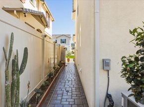 10702 Ensworth Way, Spring Valley CA 91978