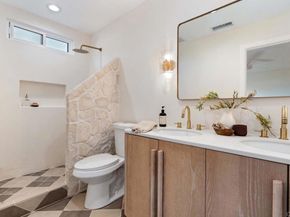 1916 Laurel Road, Oceanside CA 92054