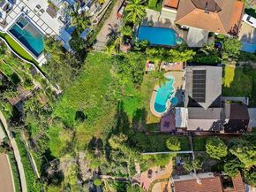 2518 Unicornio Street, Carlsbad CA 92009