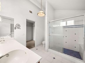 2518 Unicornio Street, Carlsbad CA 92009