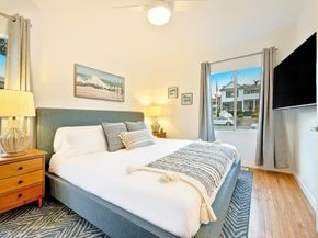 965 Rosecrans Street, San Diego CA 92106