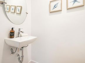 965 Rosecrans Street, San Diego CA 92106