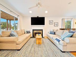 965 Rosecrans Street, San Diego CA 92106