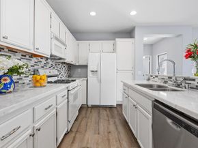 10964 Ivy Hill Drive 3, San Diego CA 92131