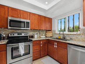 12188 Rancho Bernardo Road B, San Diego CA 92128