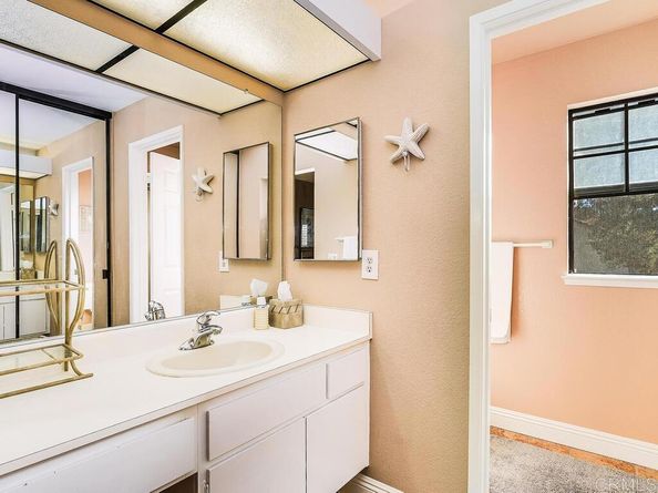 3114 Avenida Christina, Carlsbad CA 92009