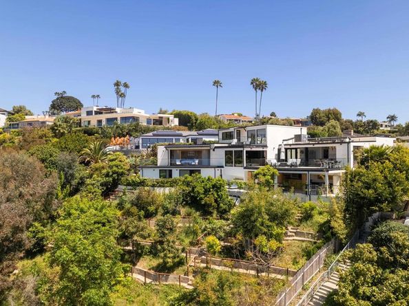 2684 Costebelle Drive, La Jolla CA 92037