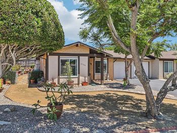 1736 Round Tree Dr