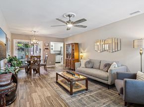 1736 Round Tree Dr, Oceanside CA 92056