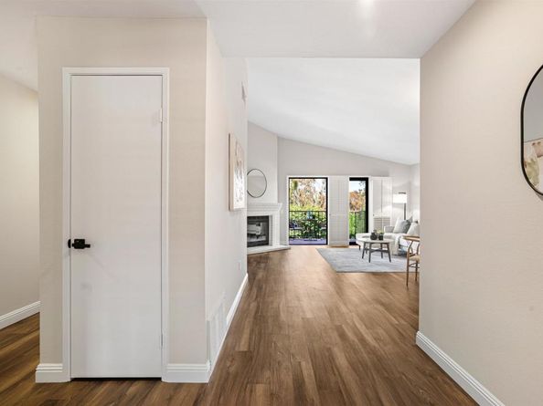 2880 Englewood Way, Carlsbad CA 92010