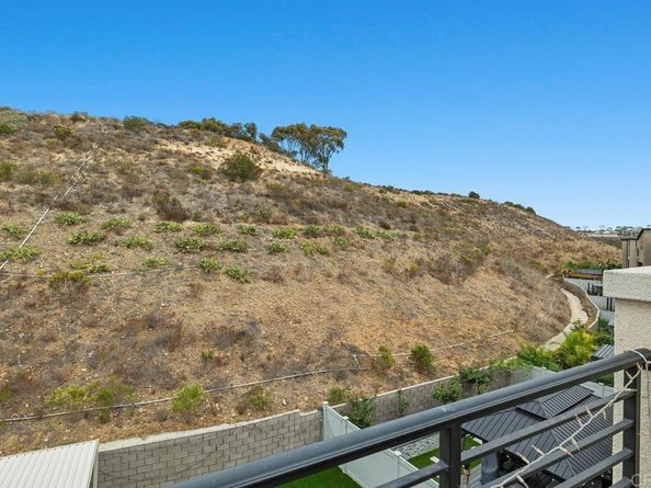 8177 Rose Quartz Circle, San Diego CA 92126