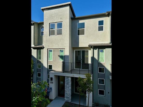 13893 Onyx Way, Mira Mesa CA 92126
