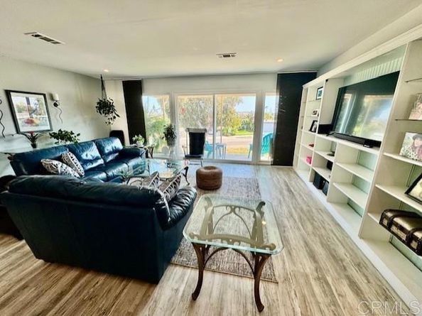 3808 Vista Campana S 42, Oceanside CA 92057