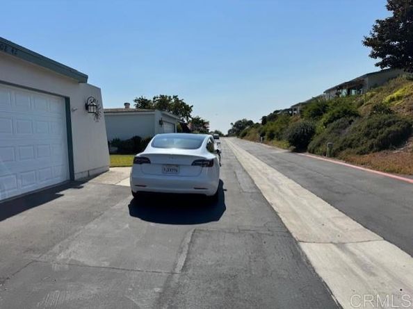 3808 Vista Campana S 42, Oceanside CA 92057