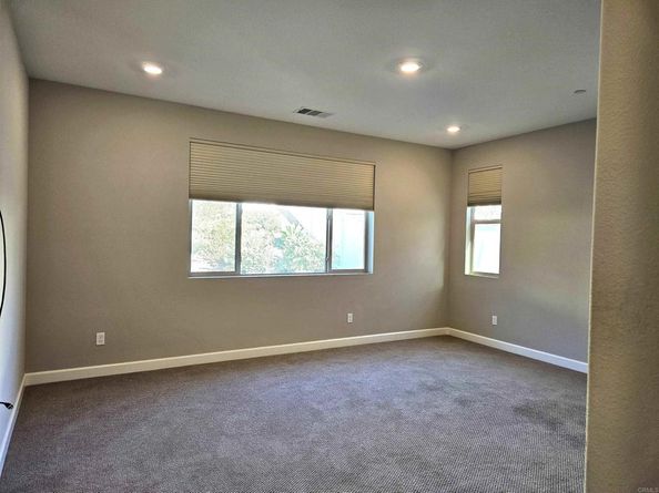 1915 Halley Court, Escondido CA 92026